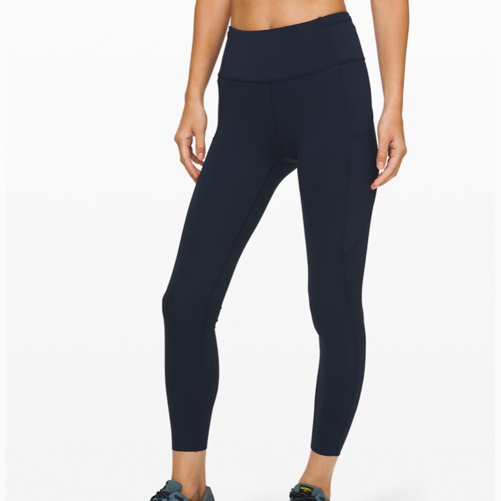 Lululemon fast and free right navy